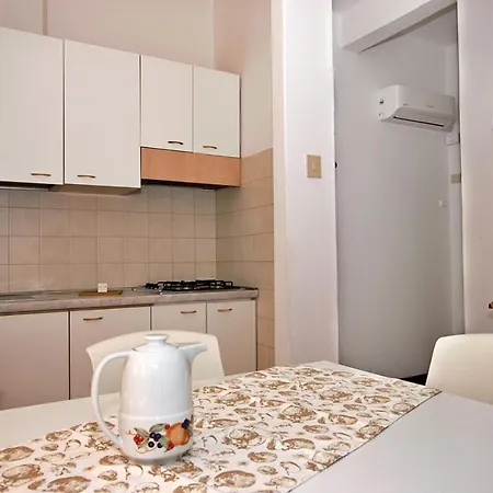 Residenza Valcris Apartment Lignano Sabbiadoro Exterior photo